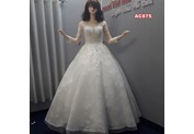 Những mẫu váy cưới kín đáo cho nàng dâu ngại mặc hở